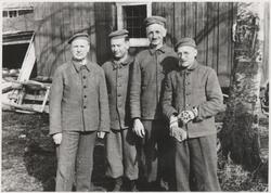 Fire av Trondheimsgislene på Falstad (1942)