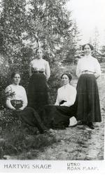 Fra venstre: Sofie Krogh, Reidun Krogh, Agnes Hagen Brækkan 