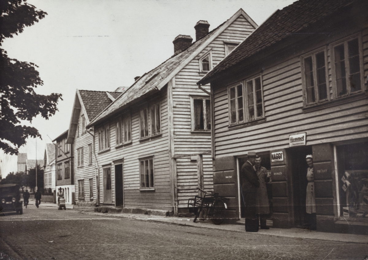 Haraldsgata sett mot nord, ca. 1935.