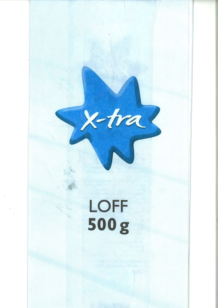 Det er et stjerneformet logo med navnet X-tra på.