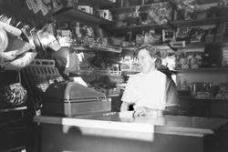 Dagligvarebutikk-interiør K.Støverud- Dagligvarer.