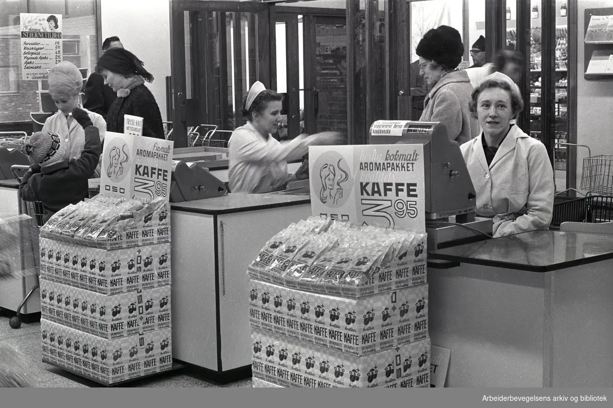 Oslo Samvirkelag åpner ny avdeling på Tveita..Butikkinnvielse,.november 1965.