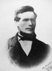 Ordfører fra 1877-1885 og fra 1892-1890 .Ordfører i Nesset.