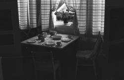 Kvinnesaksutstilling i utstillingshallen på Romsdalsmuseet i