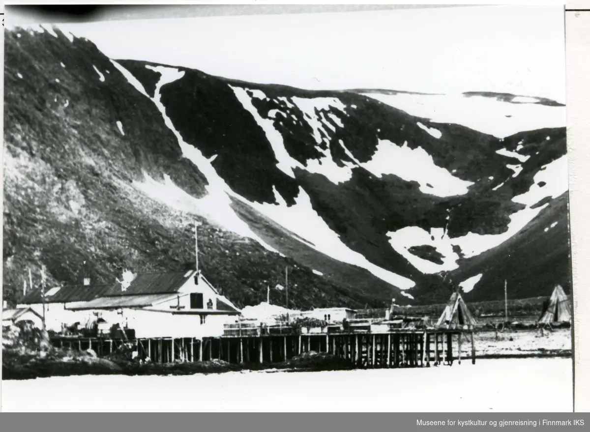 Losvik i Gamvik Kommune. 1941/42