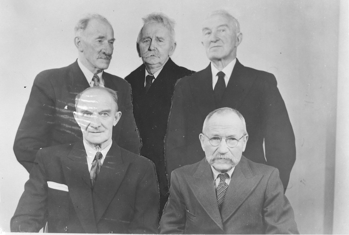 Styremedlemmer fra stiftelsen av Løkken Skytterlag i 1905.