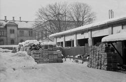 Gårdsplass med nybygg på E.C. Dahls Bryggeri på Kalvskinnet.