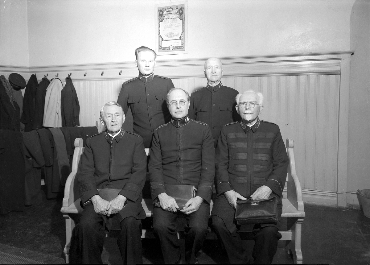 Frelsesarmeens 60-årsjubileum med blant andre Kommandør Gordon Simpson, oberst H.A. Tandberg og oberst Carl Breien.