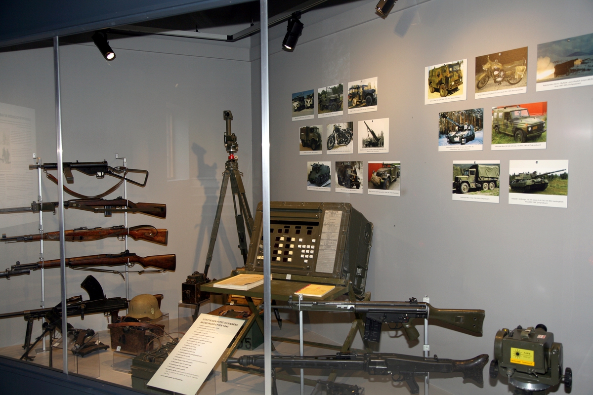 Fra sverd til stridsvogn_Glomdalsmuseets militærhistoriske utstilling