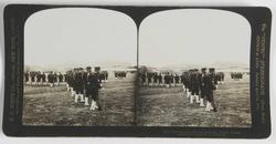 Stereoskopi. Militære brakker og soldater, Tokyo, Japan.