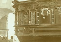 Detalj av prekestol, Veøy kirke, Rauma, Møre og Romsdal.