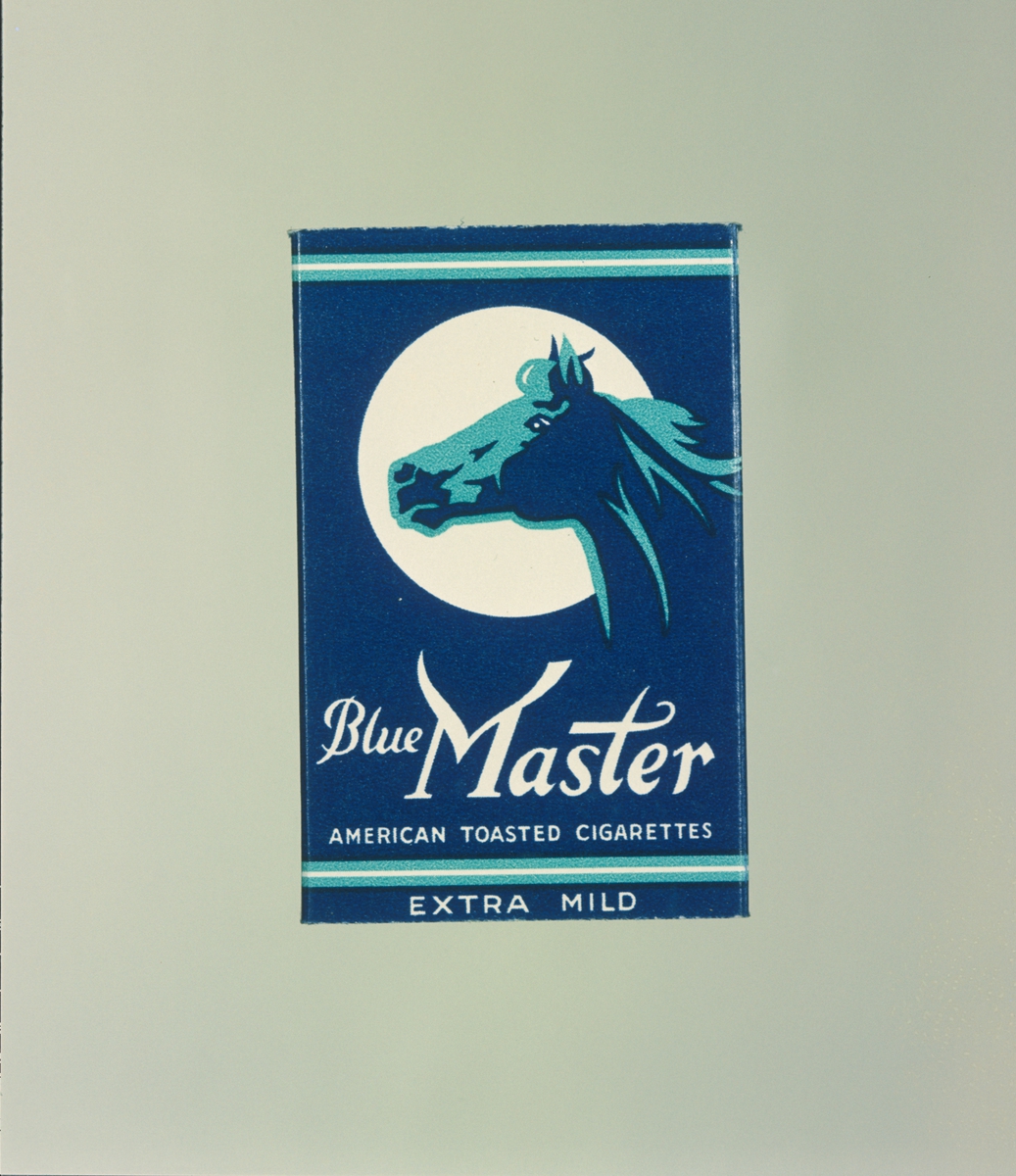 Reklamefoto av Blue Master sigaretter.