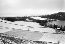 Snø i mai, Norge, 18.05.1965. Jorder med snø.