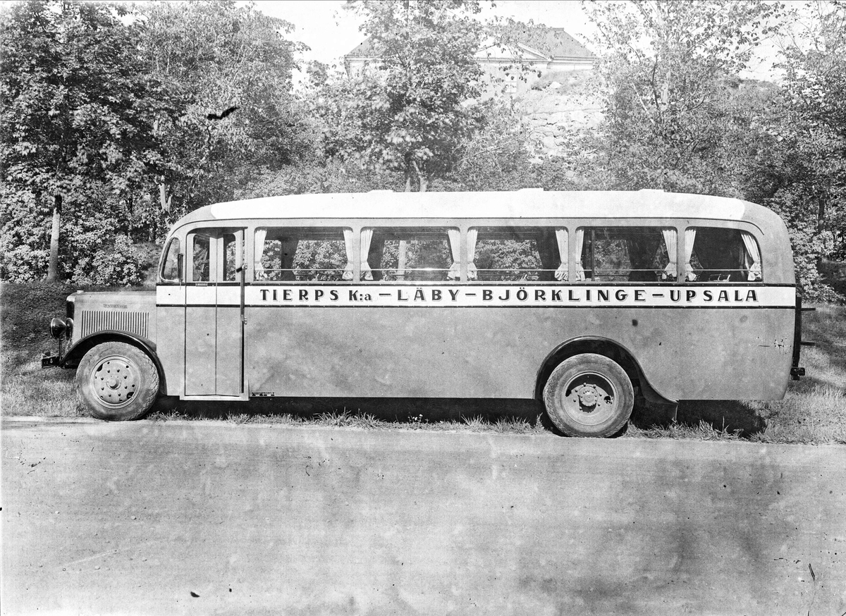 Buss - linjen Tierps kyrka, Läby, Björklinge, Uppsala 1934