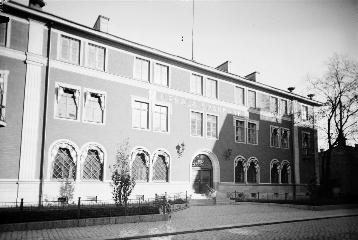 Upsala Sparbank, kvarteret Oden Ygg, Kungsgatan, Uppsala 1935