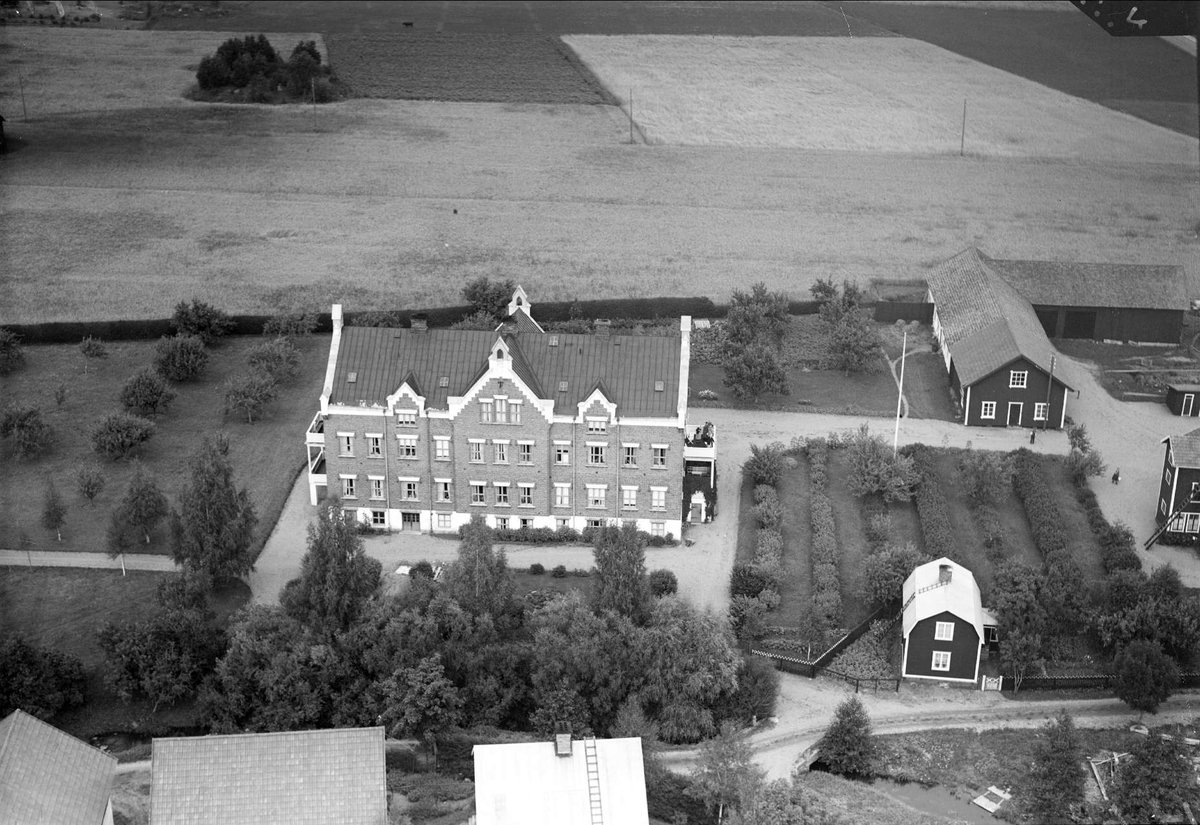 Flygfoto över Svanby sjukhem, Tierps socken, Uppland 1936