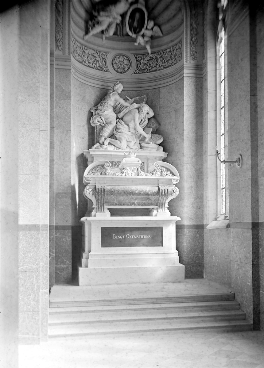 Gravmonument över Bengt Oxenstierna i Oxenstiernska koret, Uppsala