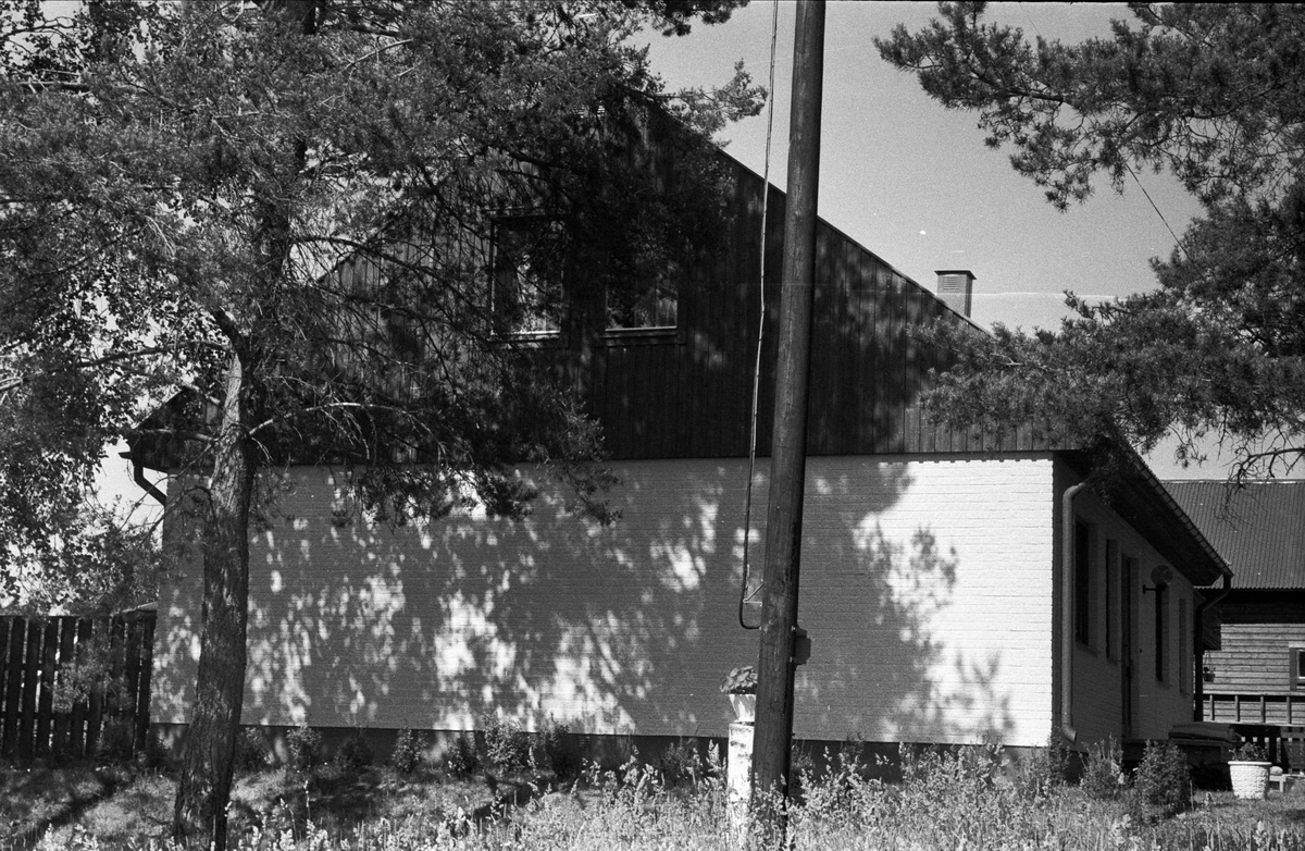 Villa, Sandbrovägen, Björklinge, Björklinge socken, Uppland 1976