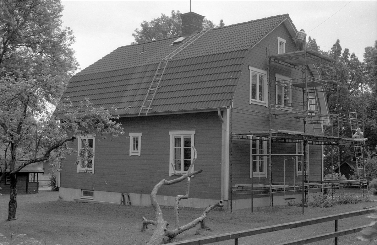Bostadshus, Forkarby 11:1, Bälinge socken, Uppland 1983