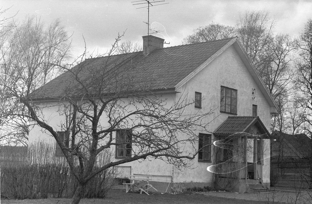 Arbetarbostad, Uggelsta 1:1, Uggelsta, Lena socken, Uppland 1977