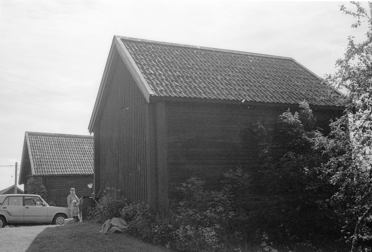 Magasin och bod, Burvik 3:9, Burvik, Knutby socken, Uppland 1987