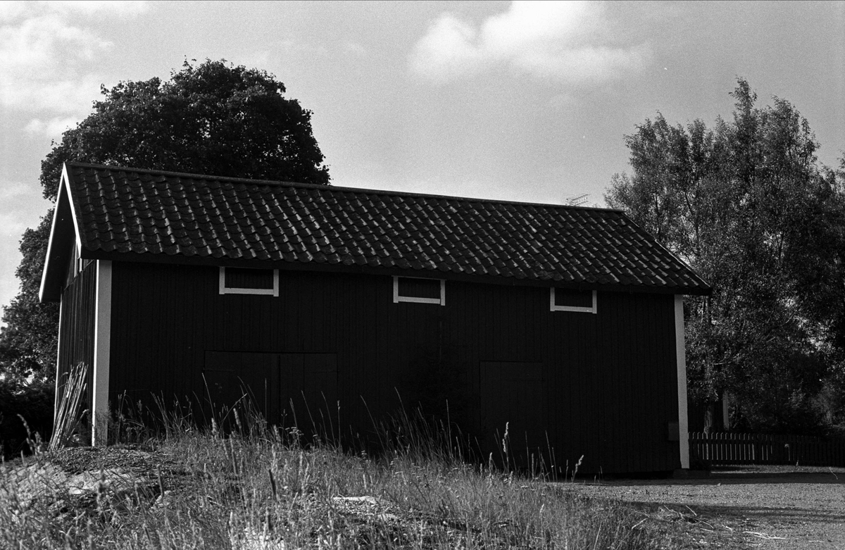 Magasin, Ellringe 1:7, Lilla Ellringe, Almunge socken, Uppland 1987