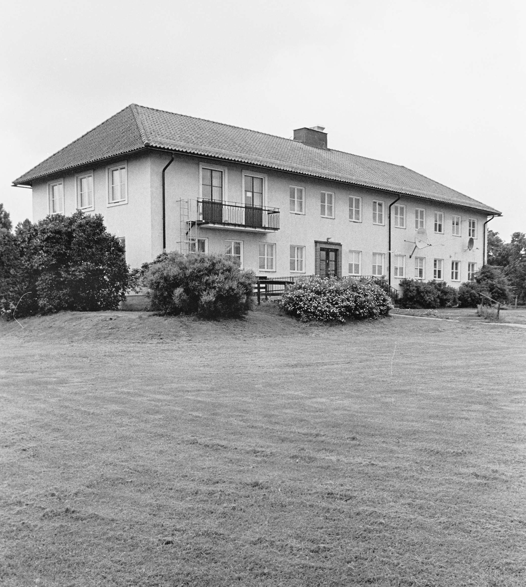 Hållnäs f d kommunalhus, Hållnäs socken, Uppland 2000