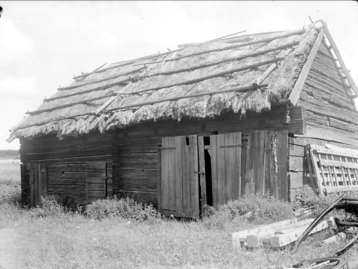 Ursprungligen från Norrby, Skuttunge socken, Uppland, 1864