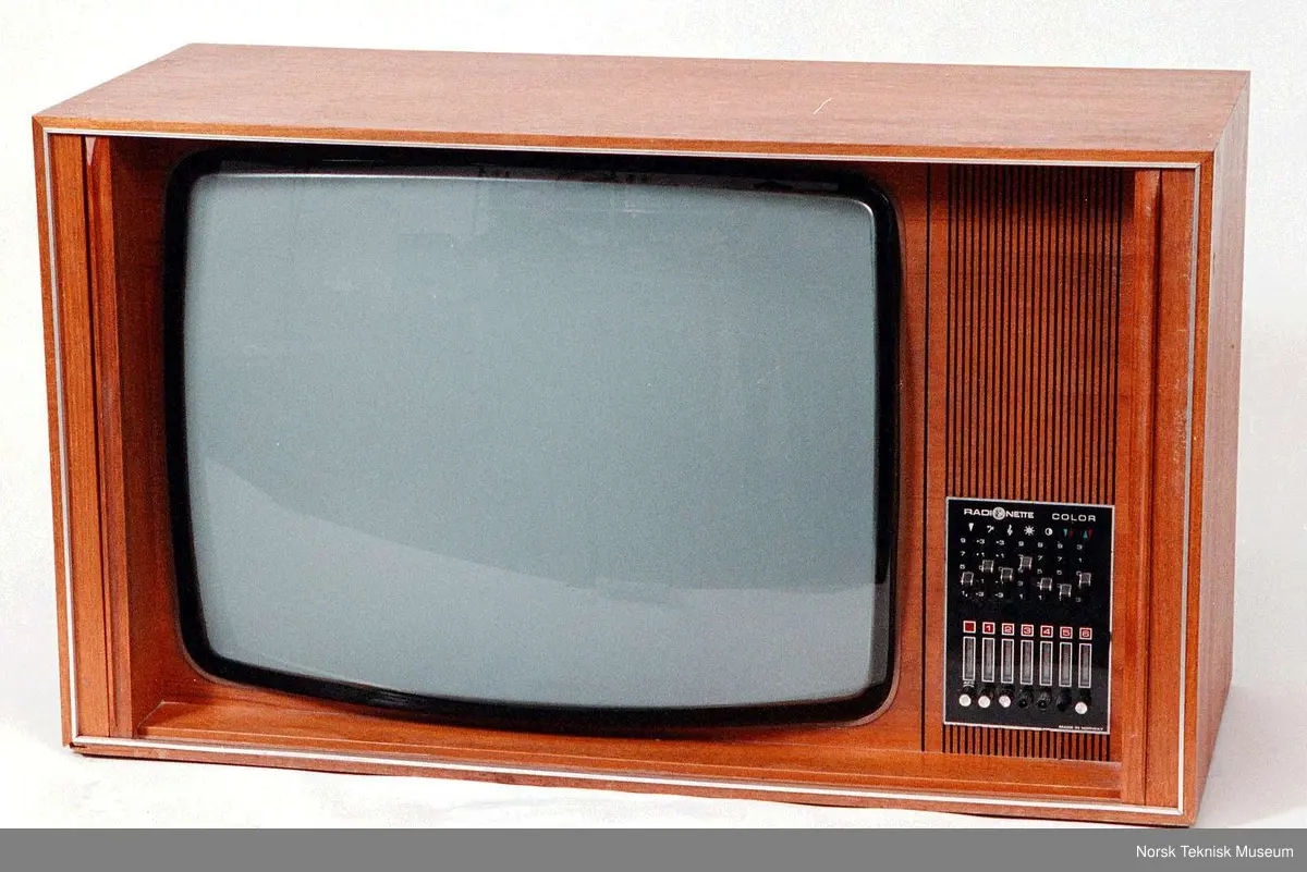 Fjernsyn - Norsk Teknisk Museum / DigitaltMuseum