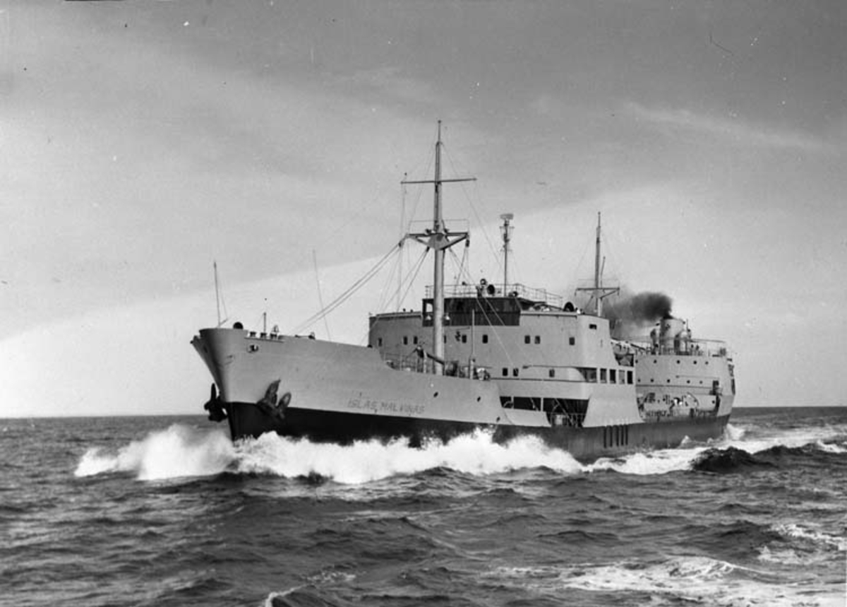 M/T Islas Malvinas D.W.T. 13.320
Rederi Y. P. F. Buenos Aires
Kölsträckning 48-10-25 Nr. 111
Leverans 50-08-04
Tankfartyg