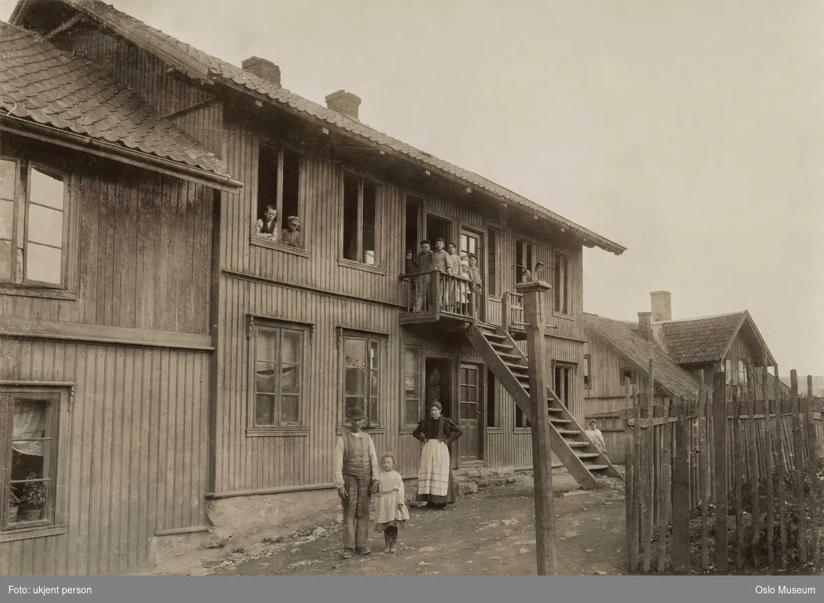 Aurskoggata 15, revet 22.06.1899.