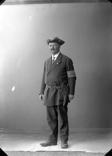Enligt fotografens journal nr 2 1909-1915: "Wetterqvist, Doktor Ön".