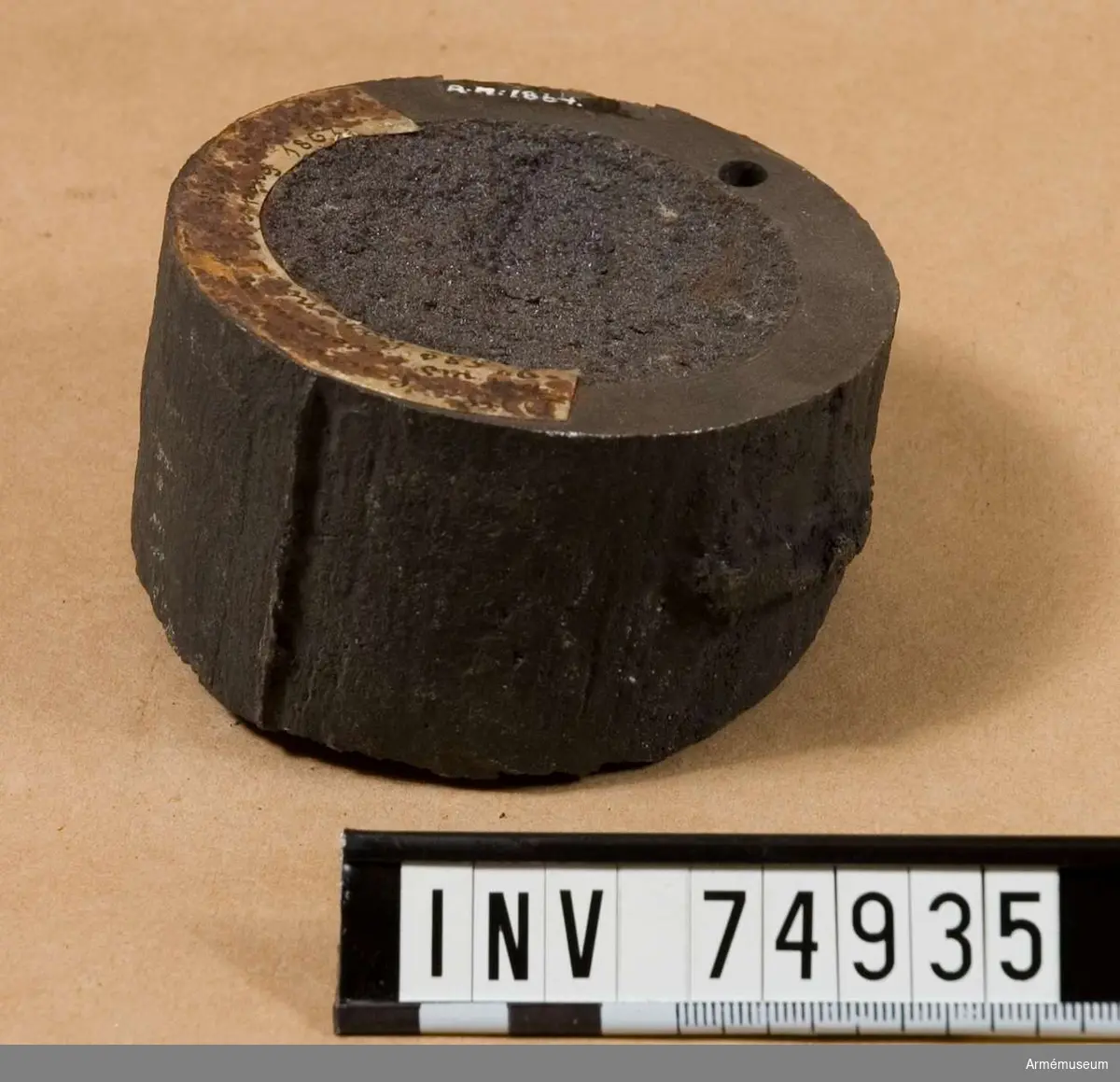 Grupp  F:V.
Utvisande järnets minimihårdhet, gällande för 1867. års leverans från Finspongs bruk, såväl av 30 st. 8 cm., som 44. st. 10 cm. framladdningskanoner m/1863. 