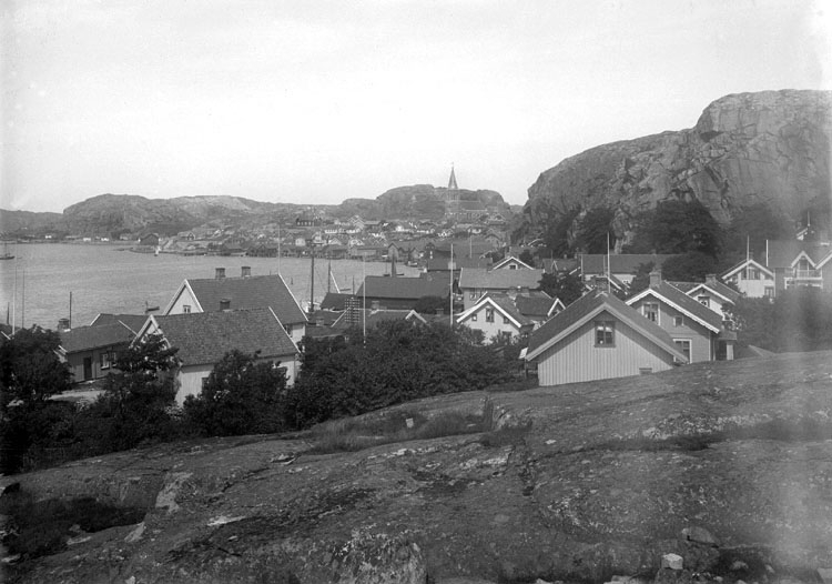Juli 1924. Fiskeläget Fjellbacka.