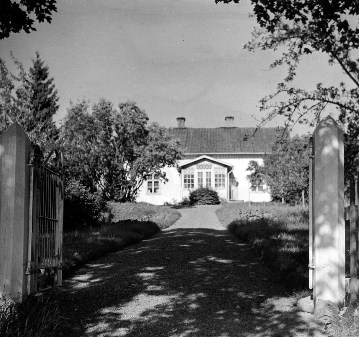 Fredriksberg, Rogberga Södergård 1:2 utanför Tenhult, före ombyggnad och restaurering.