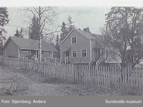 Vy fr S mot sommarhus från 1915.