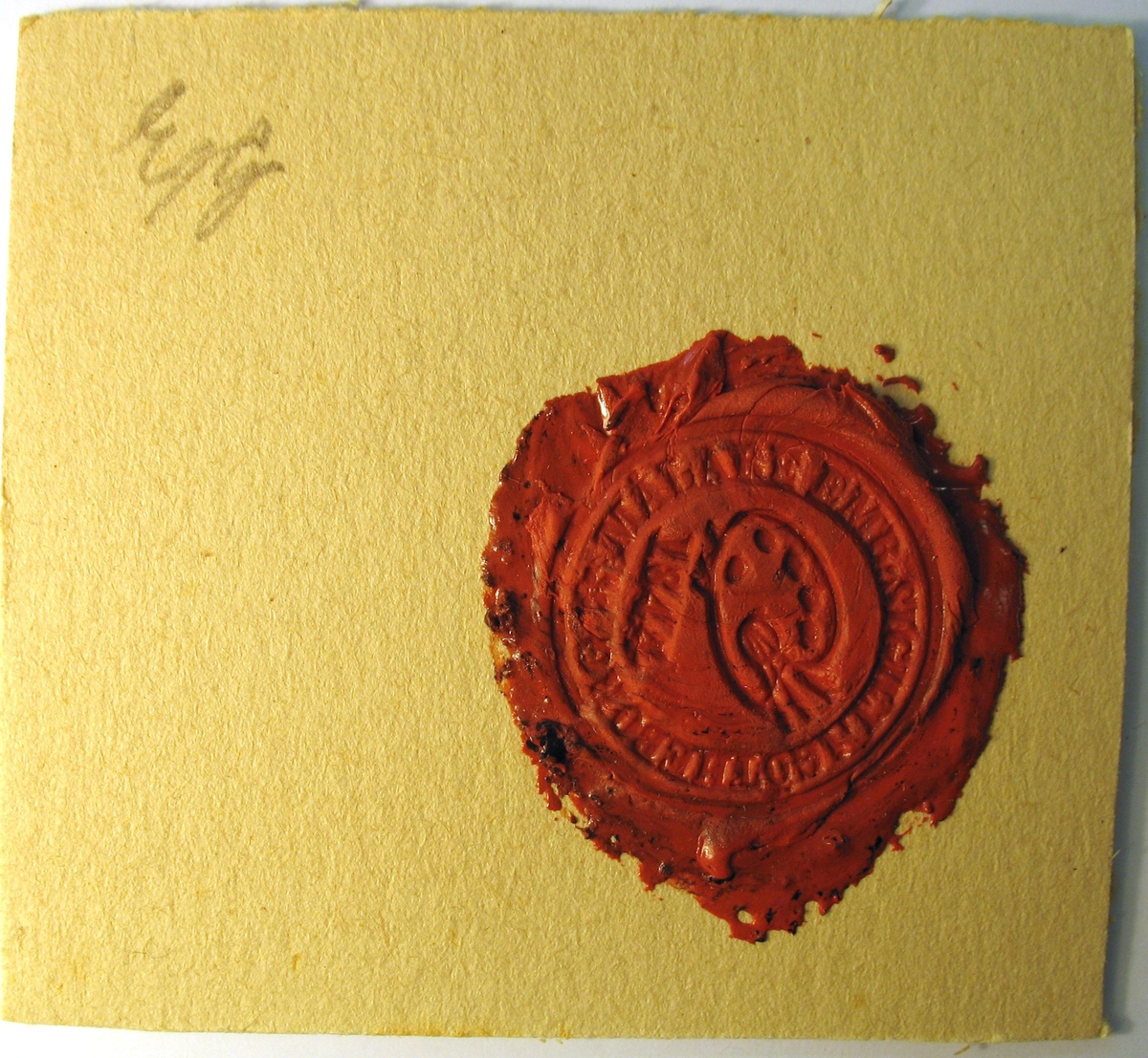 Sigill för skrået för målare.

Göteborg 1844, svartstämpel. "MÅLARE EMB. SIGILL I GÖTHEBORG". En palett, därunder årtalet 1844. Diameter 28. (Från stamp på Göteborgs museum 1586).