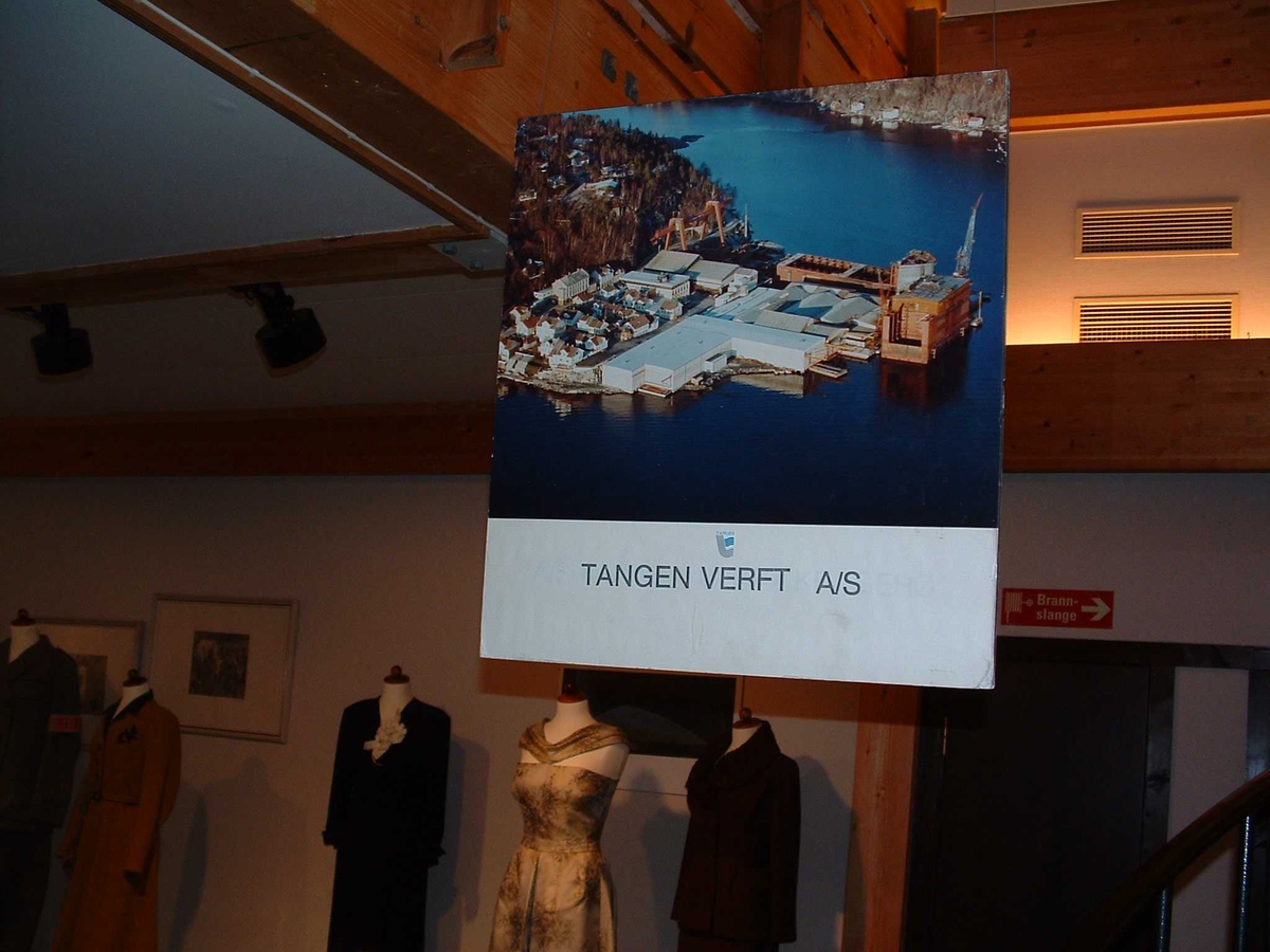 Tangen verft utstillingen på Berg-Kragerø Museum, 27.02.2007.
