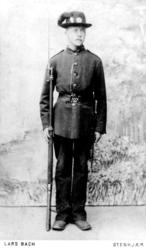 Anton Hansen Dragvik som soldat