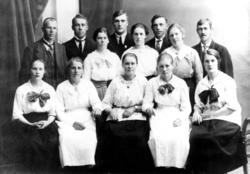 Bak fra venstre: Ragnar Gravseth, Joel Valø, Odin Holum, Åsm