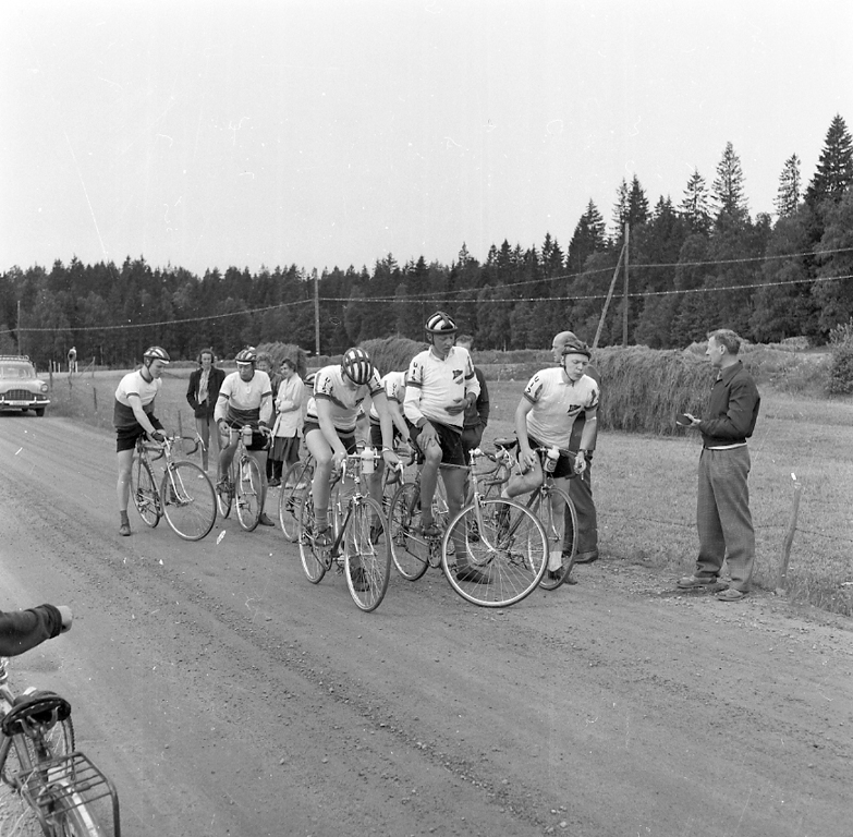 "Cykel DM start Normanneröd vägskäl 3 juli 1960"