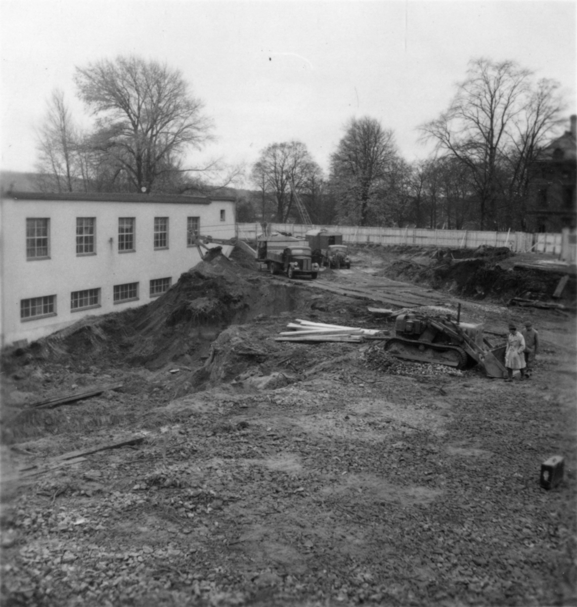 Byggnad N:o 6, tillbyggnad 1954. Schaktning.