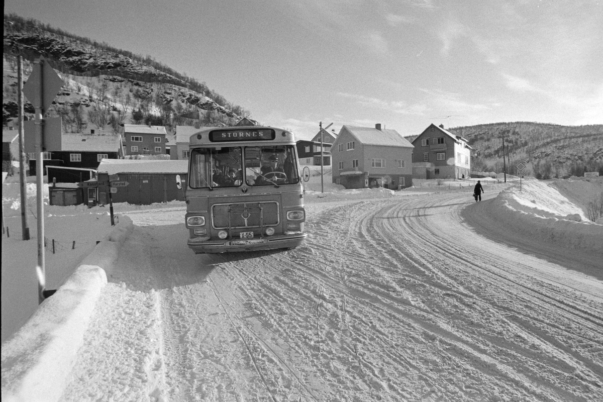 Buss på vei over Bergsengbrua.
