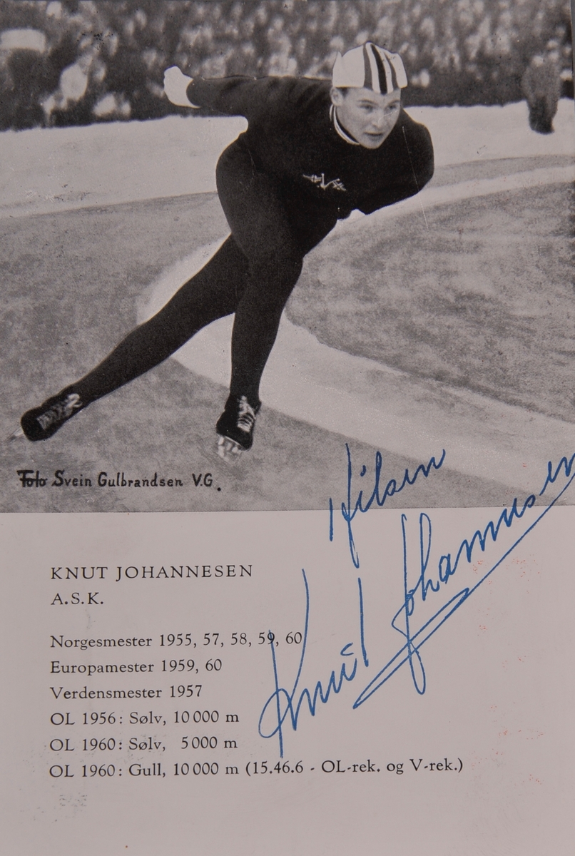 Kort med atuograf av Knut Johnnesen.
