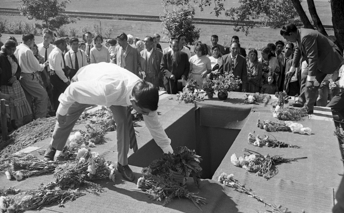 Zigenarbegravning 10 augusti 1968
Norra Kyrkogården, kapellet