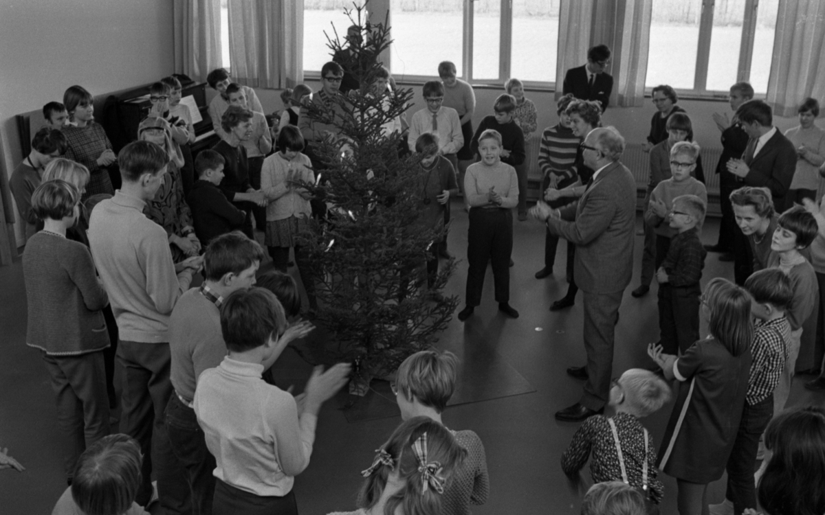 Ekeskolans avslutning 21 december 1967
Södra Ladugårdsskogen