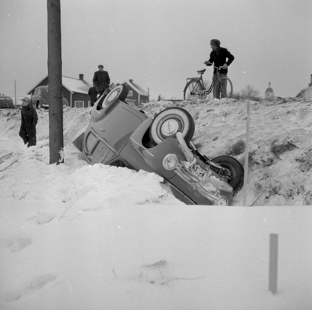 Bilvurpa i Mällösa (Mellösa).
25 januari 1955
