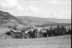 Fra Jørstadhøgda (Mælum) mot Lågen, Hove, Hovemoen. Lilleham