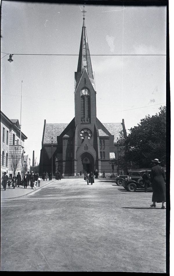 Tur til Haugesund 1935. "Vår Frelsers kirke" i Haugesund.