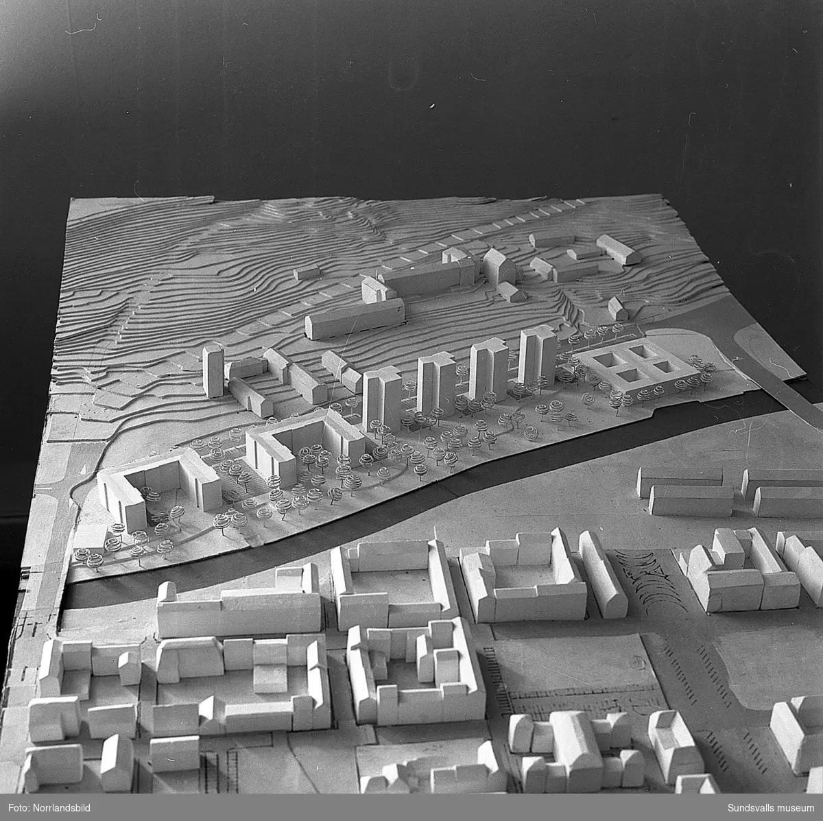 Modell av planerna för det nya Norrmalm 1959. Det enda som blev verklighet var SCA-huset, vilket redan var påbörjat och invigdes 1960.